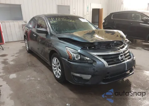 2013 Nissan Altima 2.5 S z USA, uszkodzony, nr VIN 1N4AL3APXDN526501